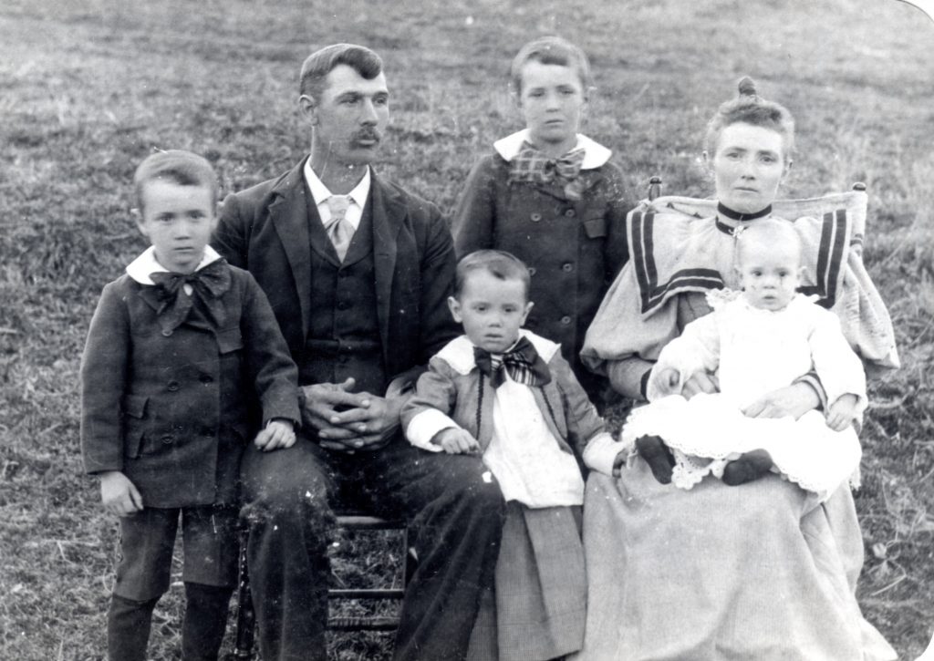 Clarence, John Thomas, Homer (front), Ralph (back), Elizabeth holding Ethel 1894